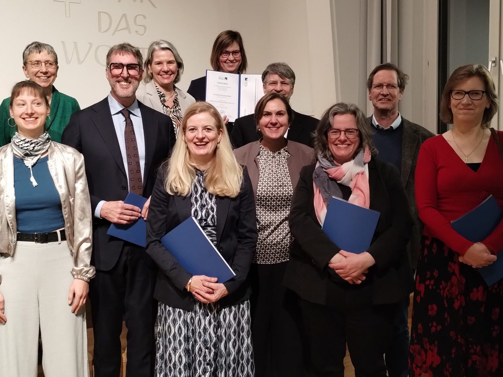 Bild zum Beitrag Kirchliche Hochschule präsentiert Masterarbeiten von fünf Theolog*innen